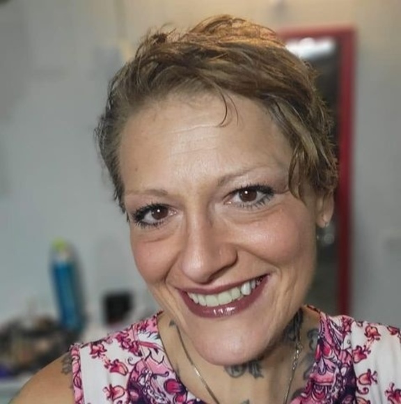 Meet the Posher Other - Meet your Posher, Gina